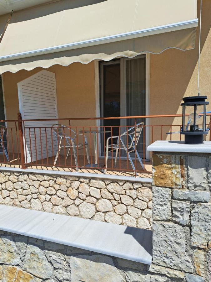 Athineon Hotel Nidrí Kültér fotó