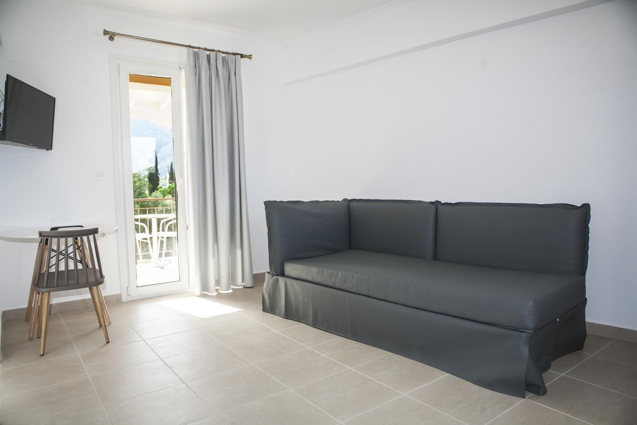 Athineon Hotel Nidrí Kültér fotó