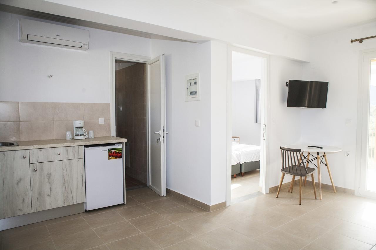 Athineon Hotel Nidrí Kültér fotó