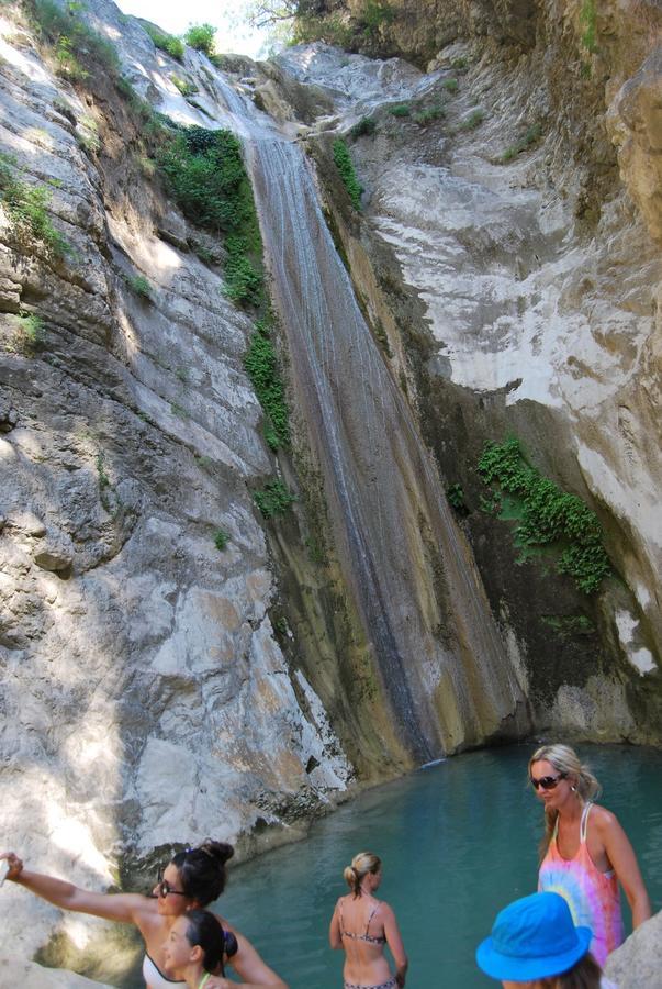 Athineon Hotel Nidrí Kültér fotó