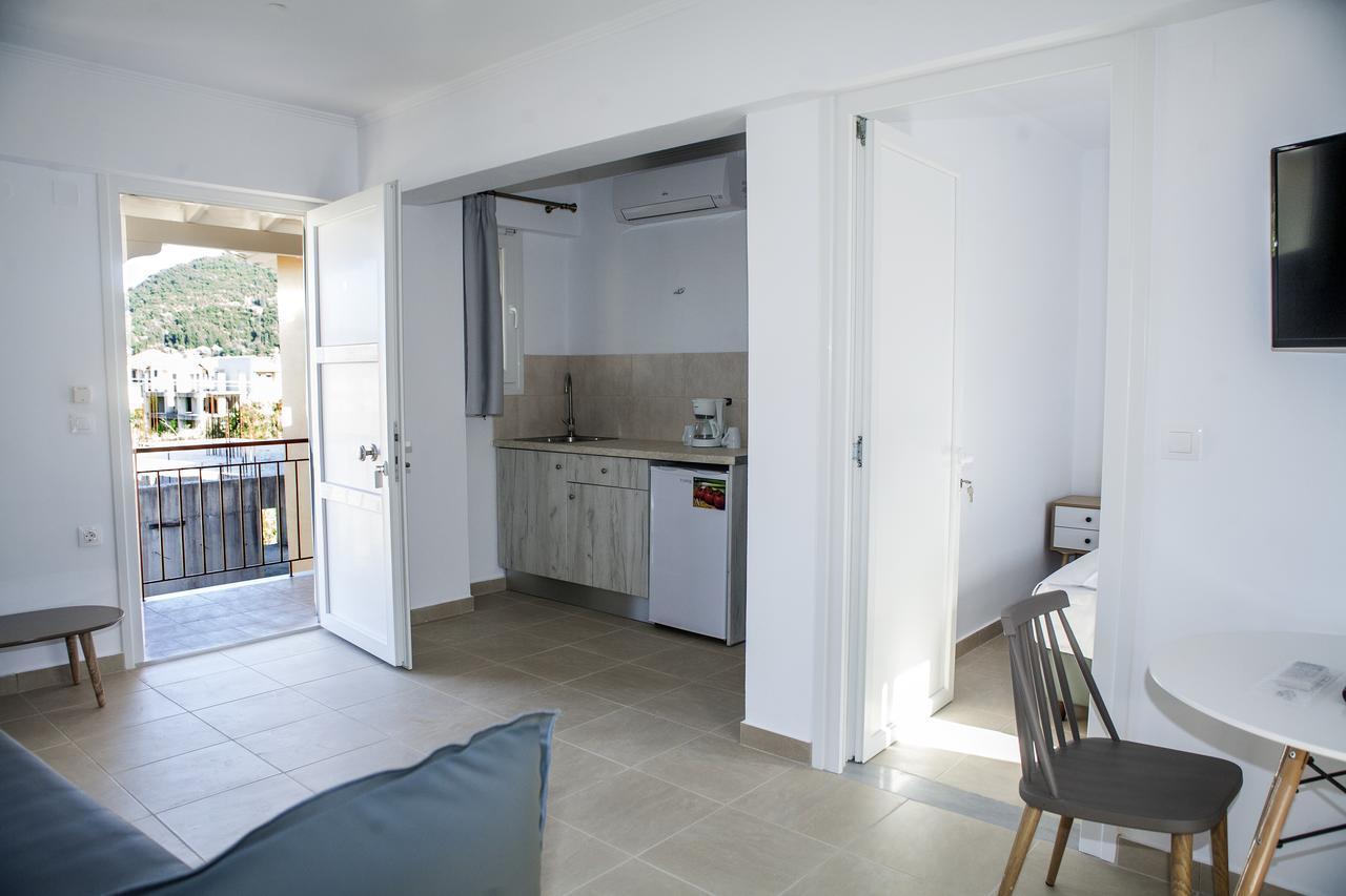 Athineon Hotel Nidrí Kültér fotó
