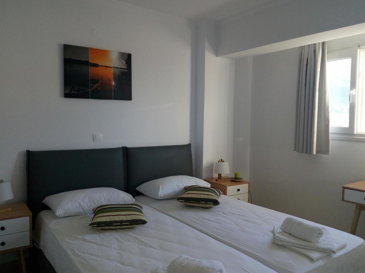 Athineon Hotel Nidrí Kültér fotó