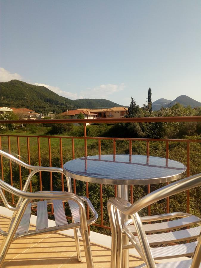 Athineon Hotel Nidrí Kültér fotó