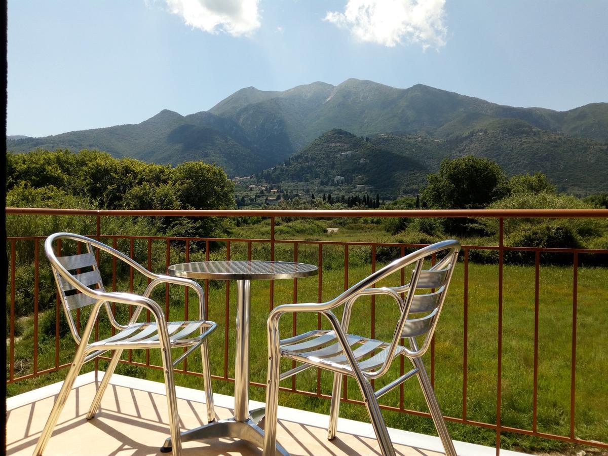Athineon Hotel Nidrí Kültér fotó