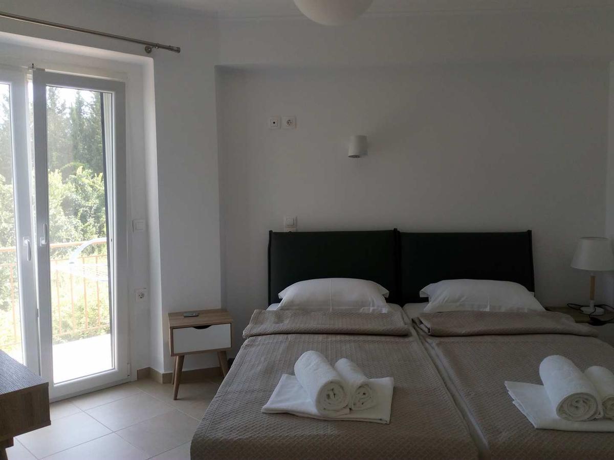 Athineon Hotel Nidrí Kültér fotó