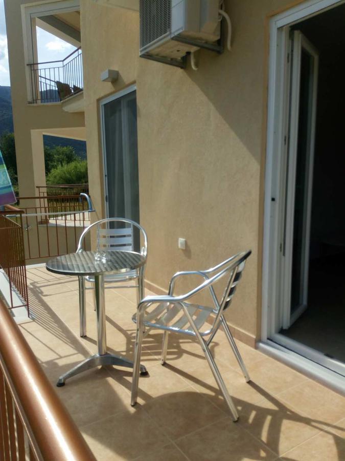Athineon Hotel Nidrí Kültér fotó