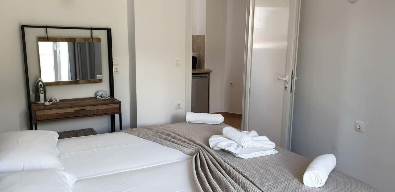 Athineon Hotel Nidrí Kültér fotó